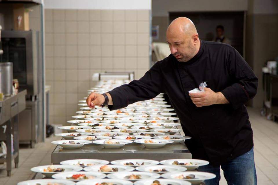 Chef Scărlătescu a făcut anunţul cel mare! Când devine tată! Mărturie emoţionantă