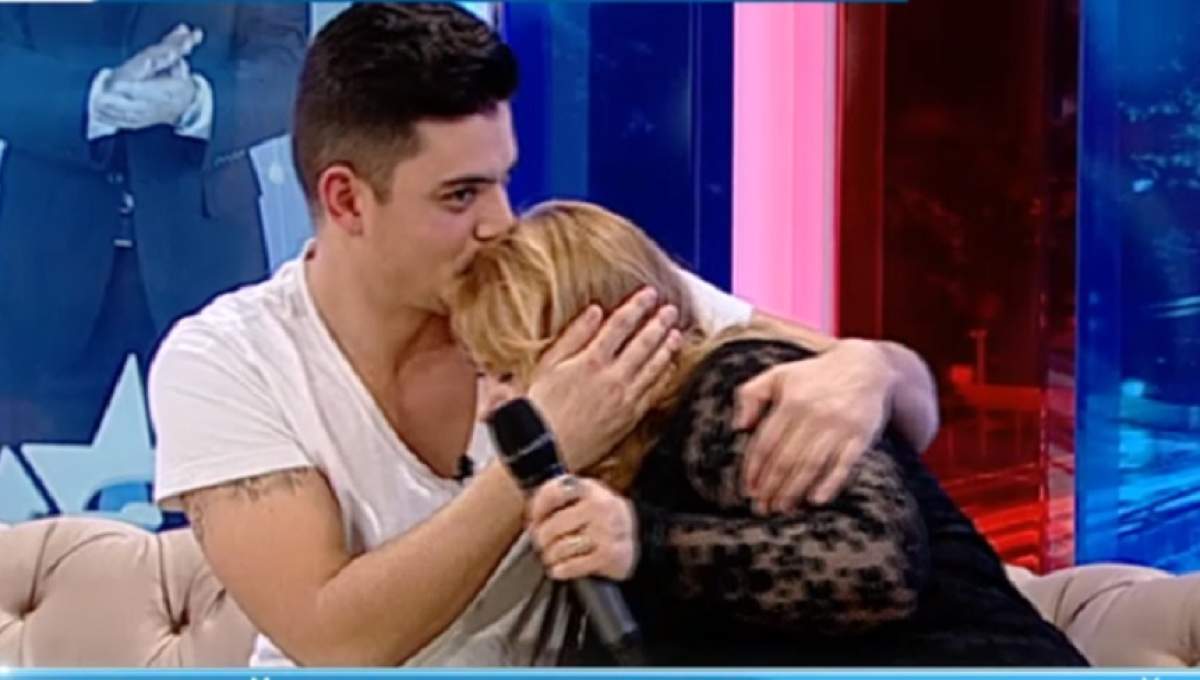 VIDEO / Teo, fiul Ancăi Sigartău, moment emoționant cu mama sa, în direct: „Am ieșit cu capul sus”