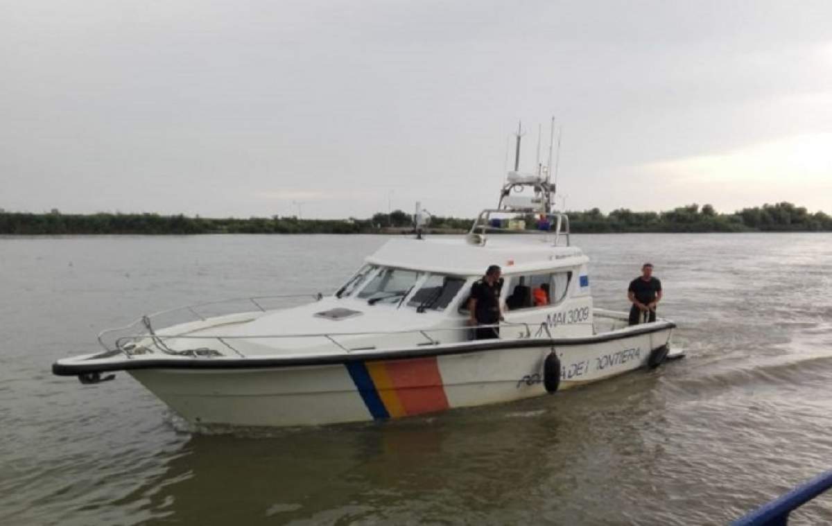 Trei pescari au dispărut în zona 2 mai, după ce au ieşit cu ambarcaţiunea pe furtună