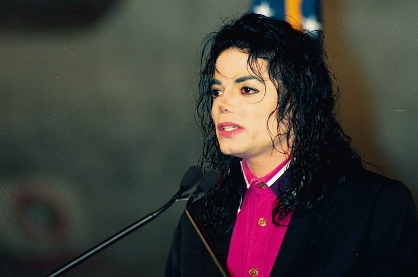 Muzica lui Michael Jackson, interzisă la radio, după documentarul despre acuzațiile de pedofilie