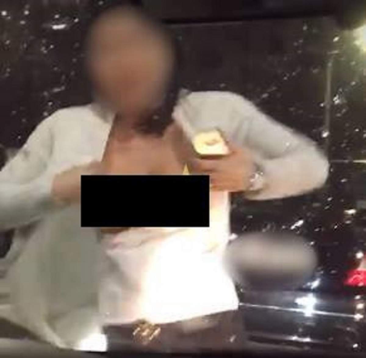 Dosar penal în cazul tinerei topless din Capitală, care s-a luat la ceartă cu o altă şoferită