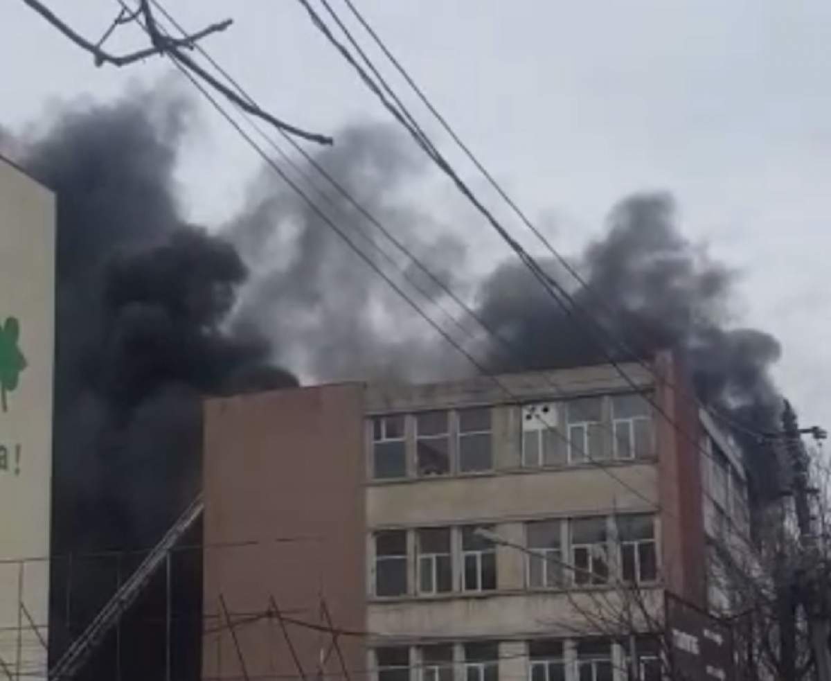 Ultimă oră. Incendiu puternic în zona Obor din Capitală!