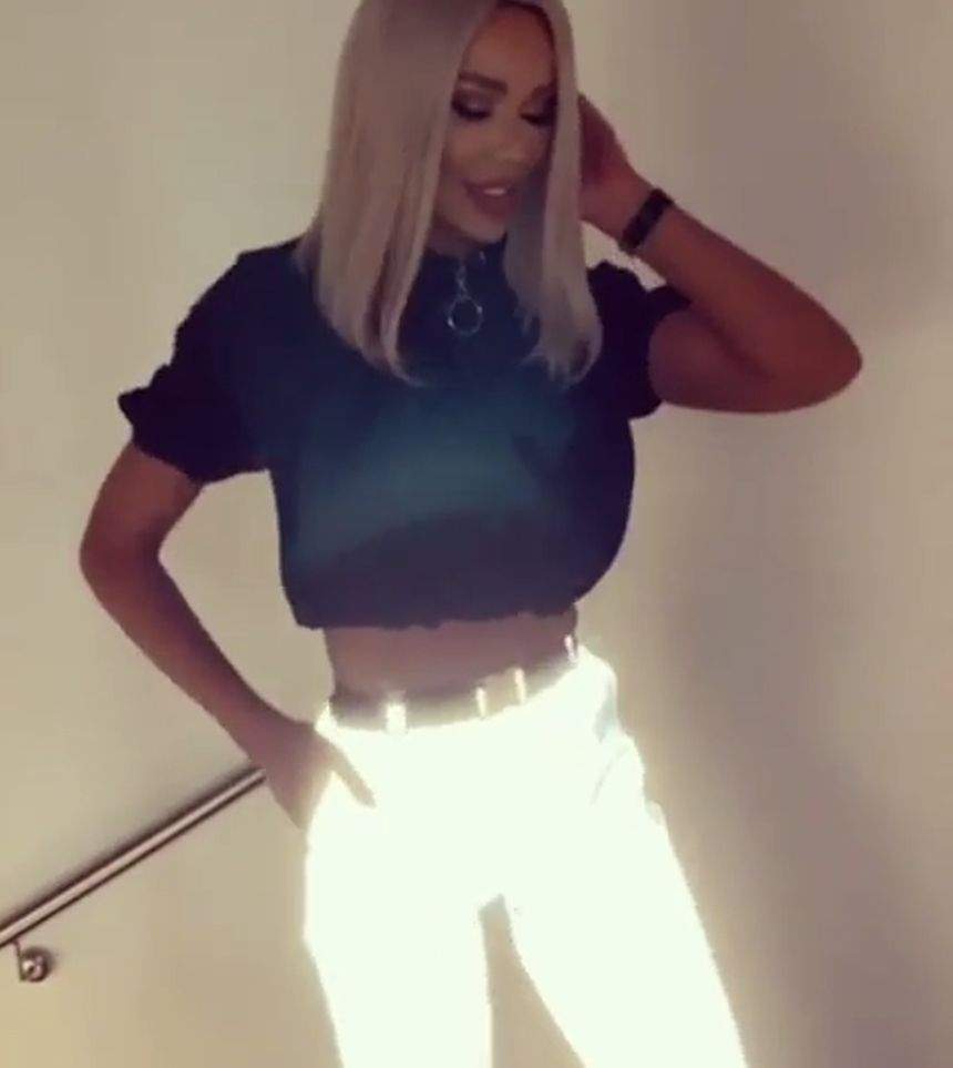 Bianca Drăguşanu, schimbare fenomenală de look. Cum arată blondina cu părul scurt