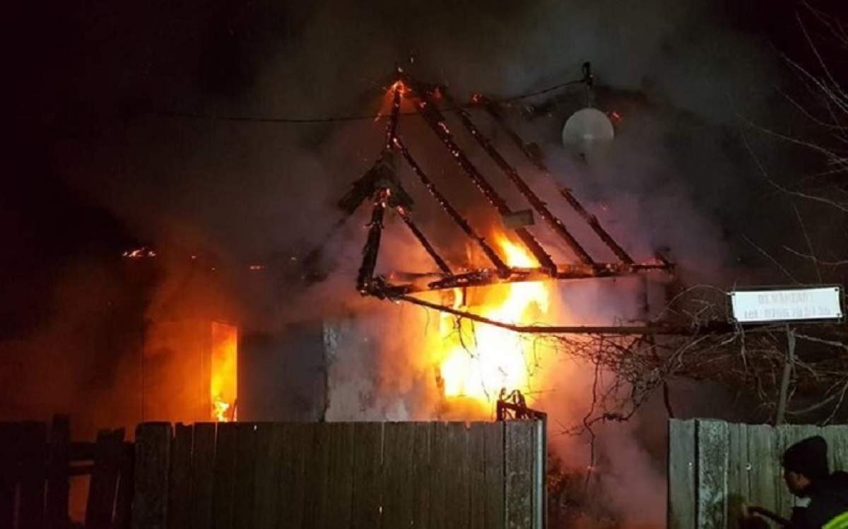 O mamă și fetița ei de 9 ani, moarte într-un incendiu la Mănăstirea Cașin