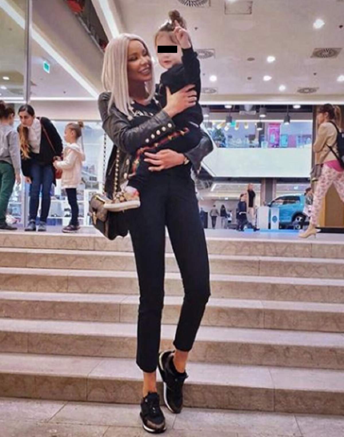 Bianca Drăgușaunu și fetița ei, ca două picături de apă! "Păcat că Victor nu mai este cu voi"