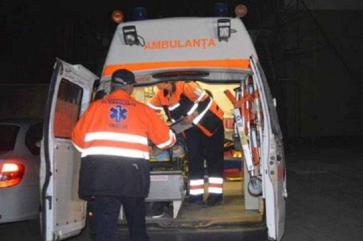 Copilul care a căzut de la etajul patru al unui hotel din Hunedoara a murit