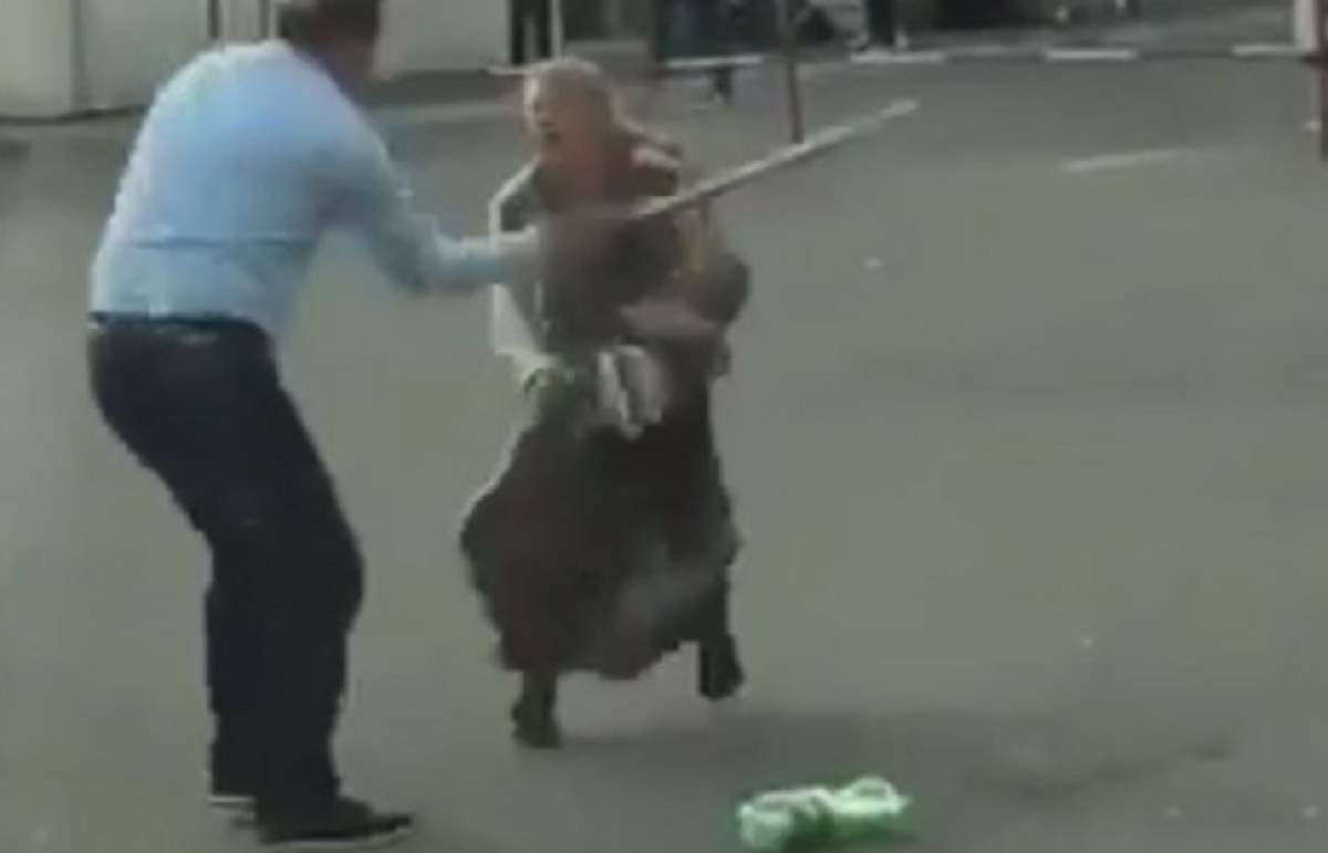 Scene șocante în Zalău! O femeie cu un bebeluș în brațe, lovită cu bestialitate