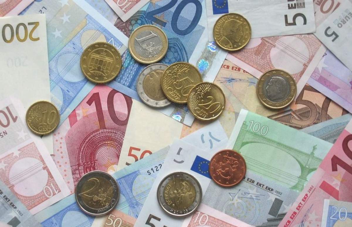 Curs valutar BNR azi, 13 mai: Euro, dolarul şi lira sterlină sunt în creştere