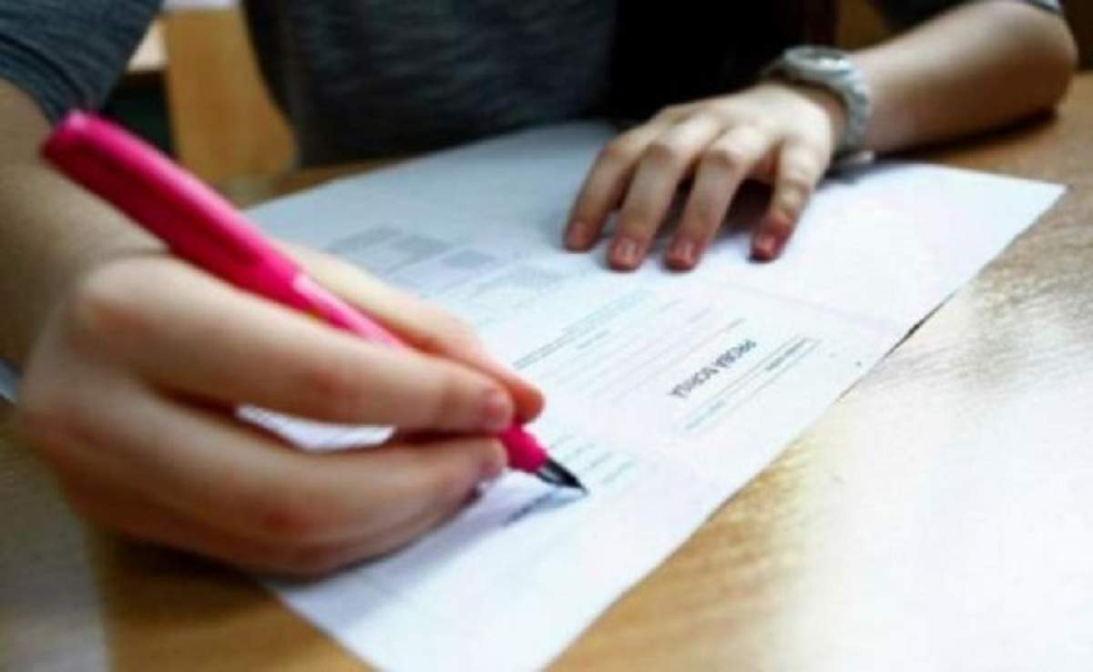 Adio, proba de limba română la Evaluare și BAC! Cine sunt elevii vizați