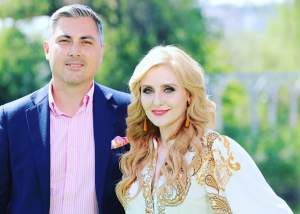 Alina Sorescu şi soţul ei, din nou părinţi, dar de data asta... spirituali! Cei doi au botezat o fetiţă. FOTO