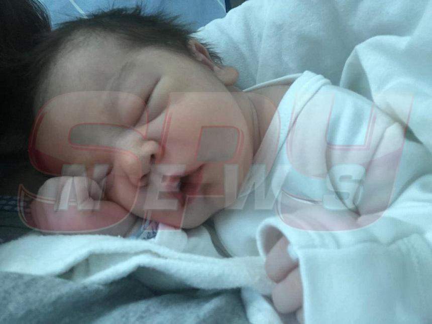 Romică Ţociu a devenit bunic! Primele imagini cu bebeluşul: "Bine ai venit pe lume, Filip Ioan Ţociu"