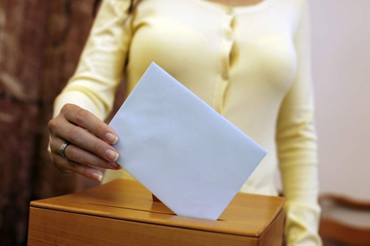 La ce oră se deschid secțiile de votare din România și din diaspora