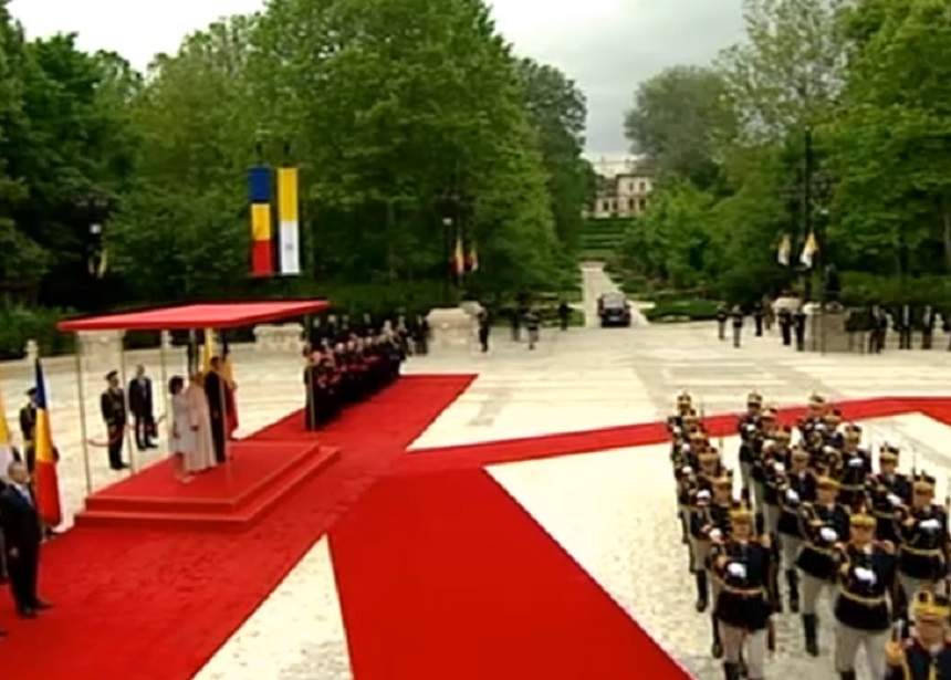 Ce se întâmplă în aceste momente la Palatul Cotroceni, acolo unde se află Papa Francisc