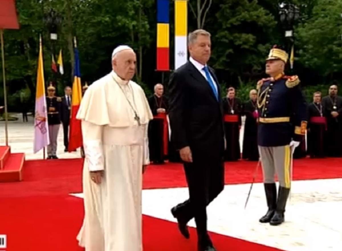 Ce se întâmplă în aceste momente la Palatul Cotroceni, acolo unde se află Papa Francisc
