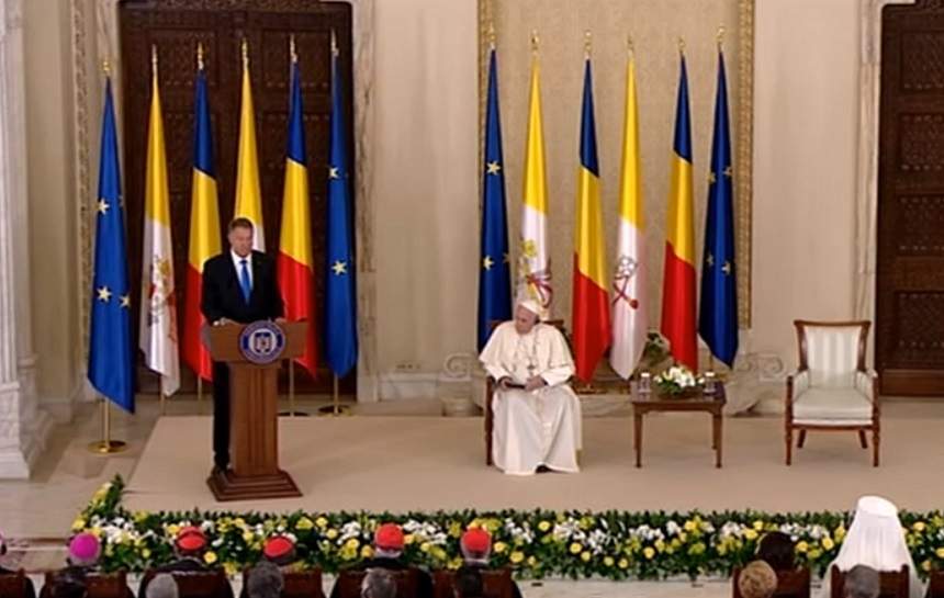 Mesajul Papei Francisc de la Palatul Cotroceni, la scurt timp de la sosirea pe meleaguri românești: „Vă încurajez să continuați munca”