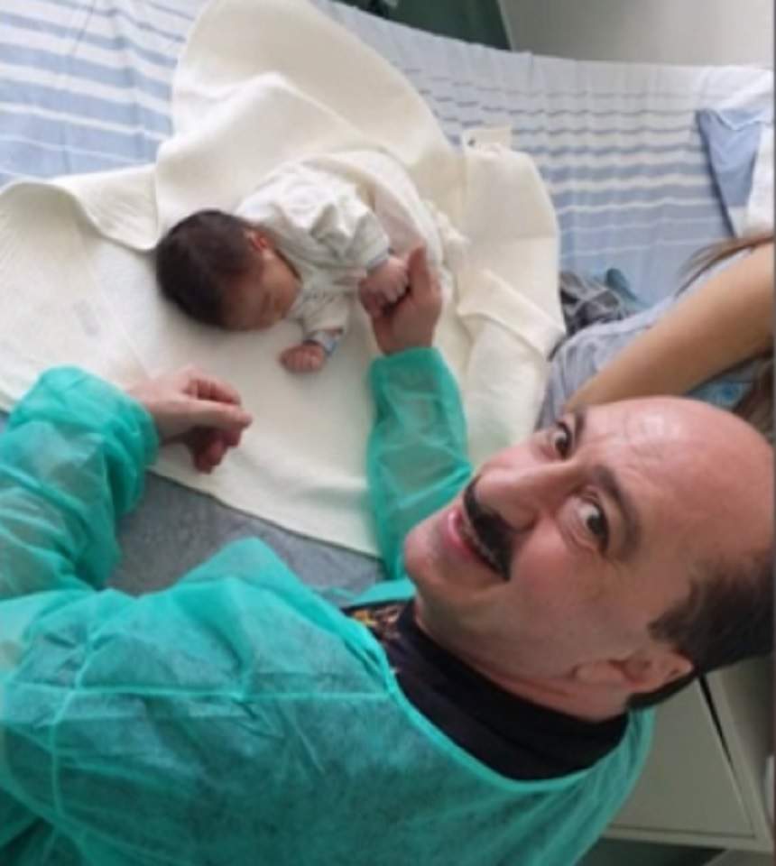 Imagini emoţionante cu Romică Ţociu şi nepotelul său! Micuţul i-a adus zâmbetul pe buze. VIDEO