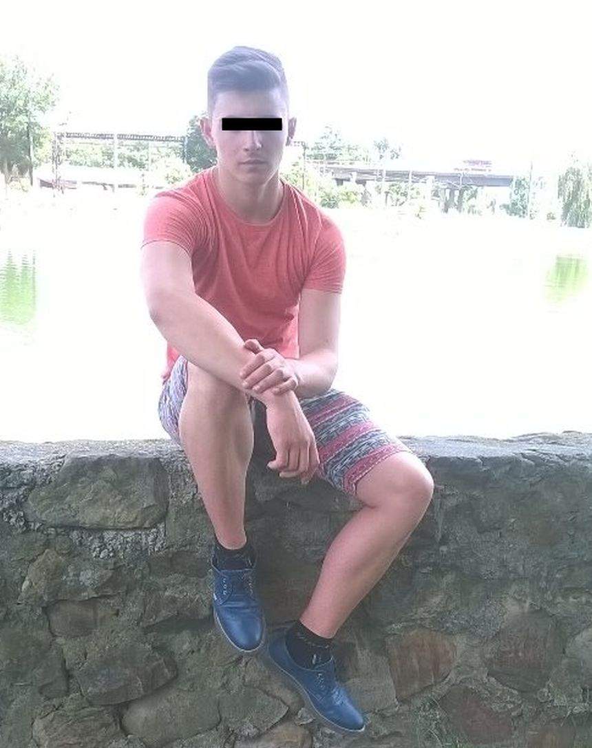 Prietenii lui Răzvan, românul de 21 de ani mort într-un accident în Germania, sunt devastaţi. "Nu te vom uita niciodată"