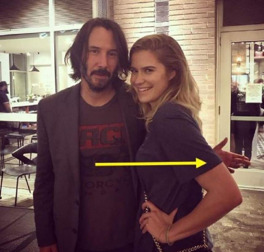 Keanu Reeves şochează prin gestul său! Oare de ce refuză să atingă femeile? FOTO