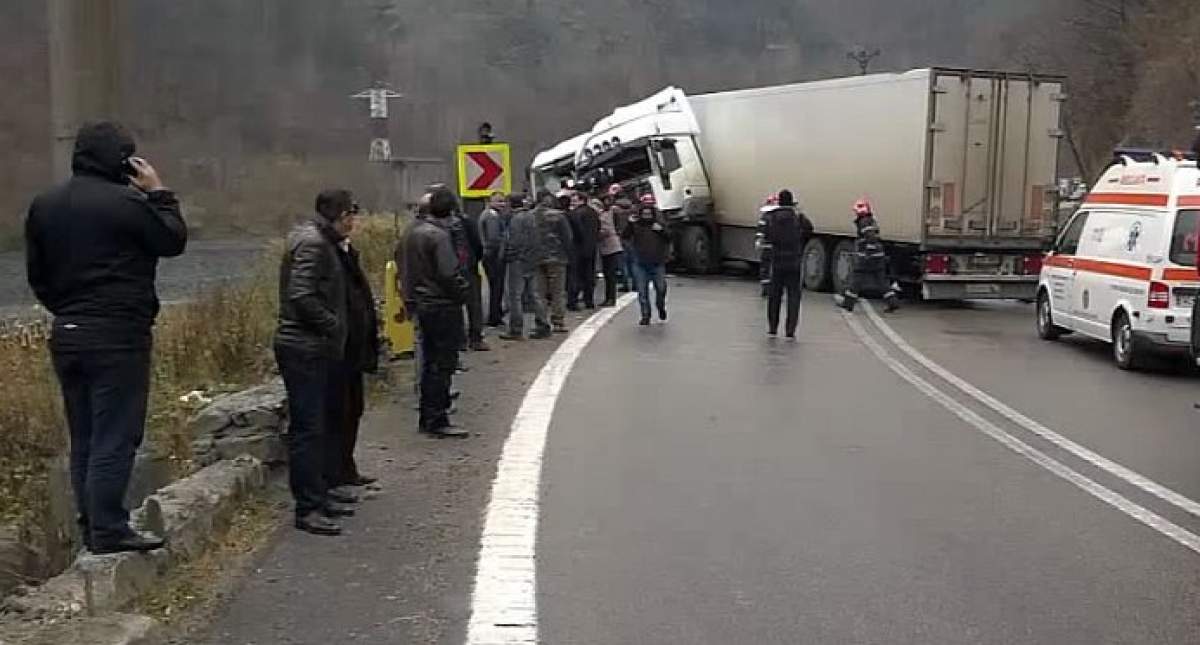 Accident grav pe Valea Oltului, în această dimineață. Un bărbat a murit