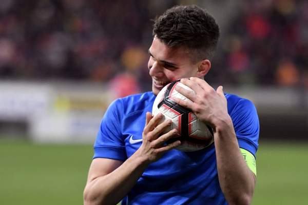 Ianis Hagi, din nou în centrul atenției! Anunțul mult așteptat al fotbalistului