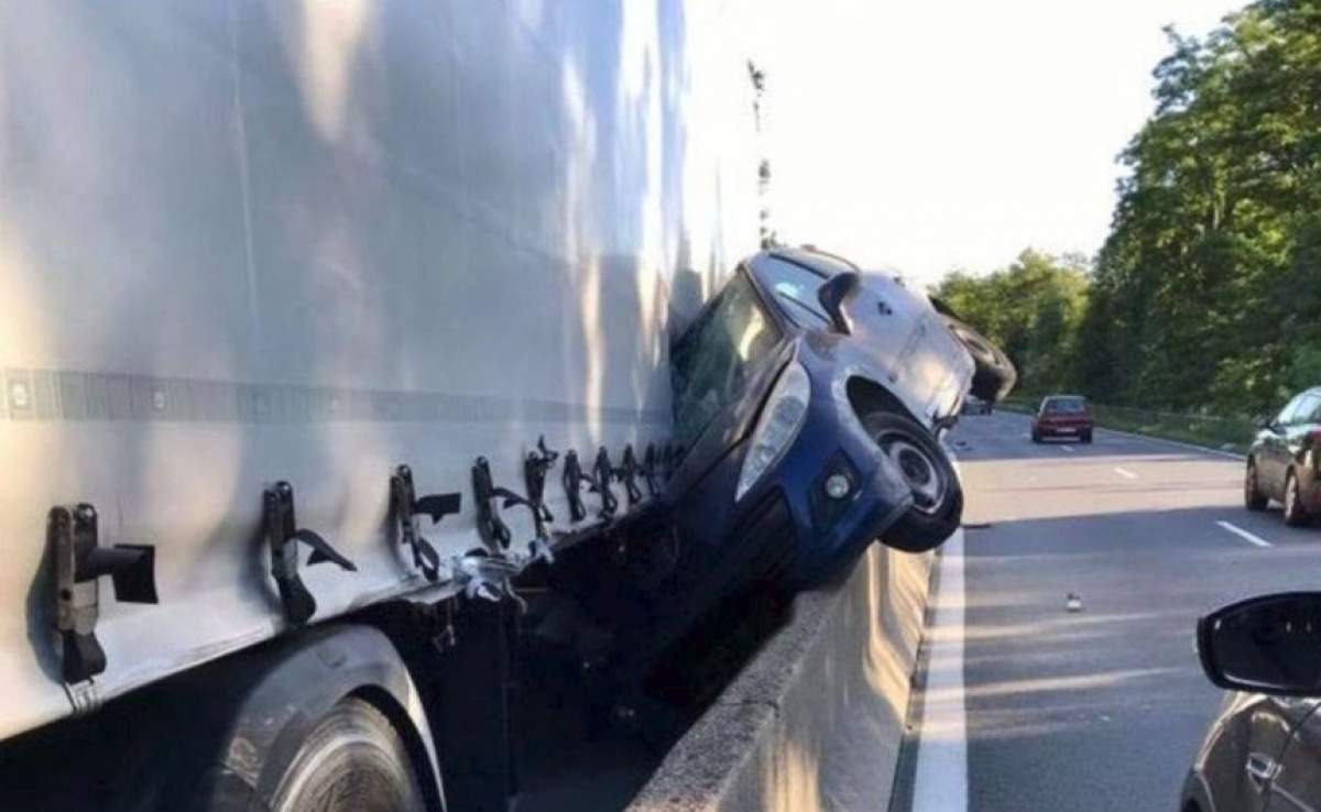 Accident şocant, în Franţa. Un şofer român a strivit cu camionul o altă maşină