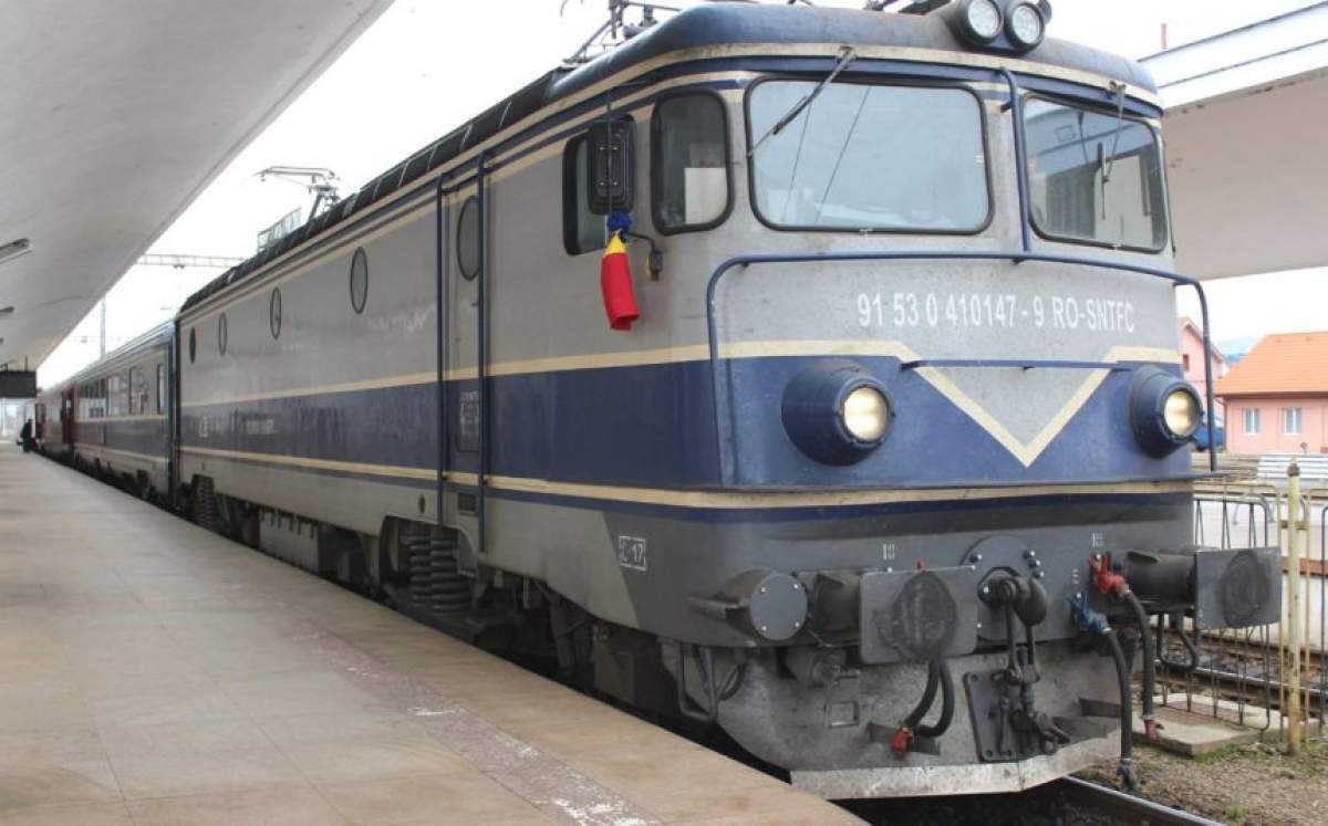 Două trenuri plecate din Timişoara spre Mangalia vor ajunge la destinaţie...după 24 de ore! "Viteza e de 20-30 km/oră. Să le fie ruşine celor de la CFR"
