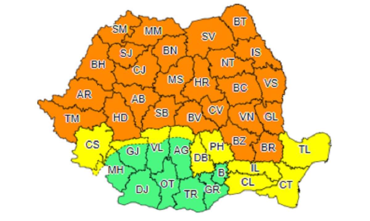 UPDATE: Sfârşit de iunie cu ploi torenţiale, descărcări electrice şi grindină! E cod roşu de vijelii