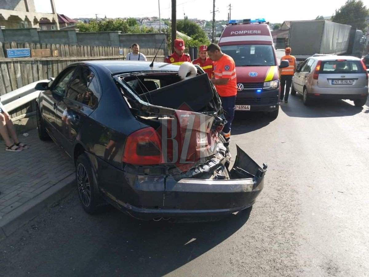 Doi răniți, în urma unui accident rutier produs la Târgu Frumos. FOTO