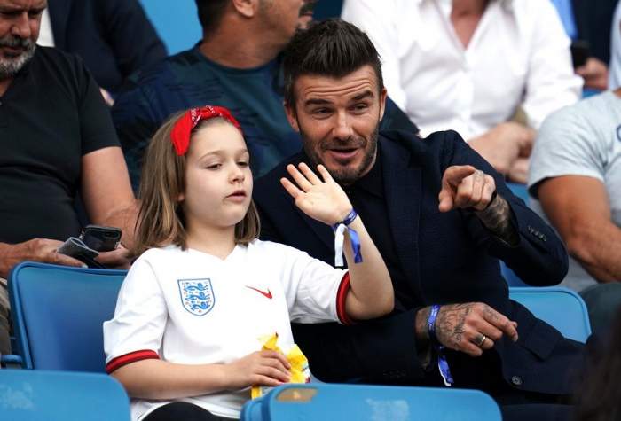 David Beckham, sărut pe gură cu fiica lui. Ce părere au specialiștii de acest gest