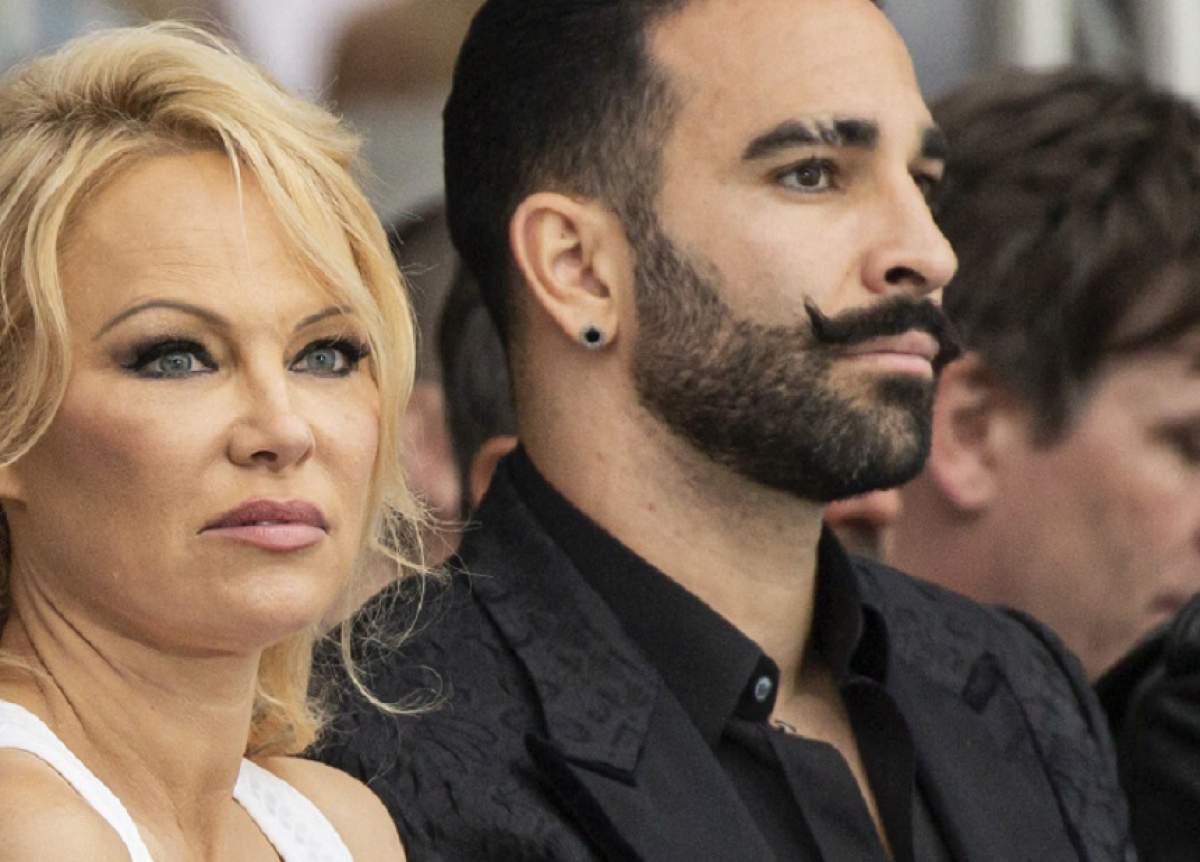 Pamela Anderson susţine că a fost bătută de fostul iubit, Adil Rami: "M-am dus la spital pentru că mă durea îngrozitor"