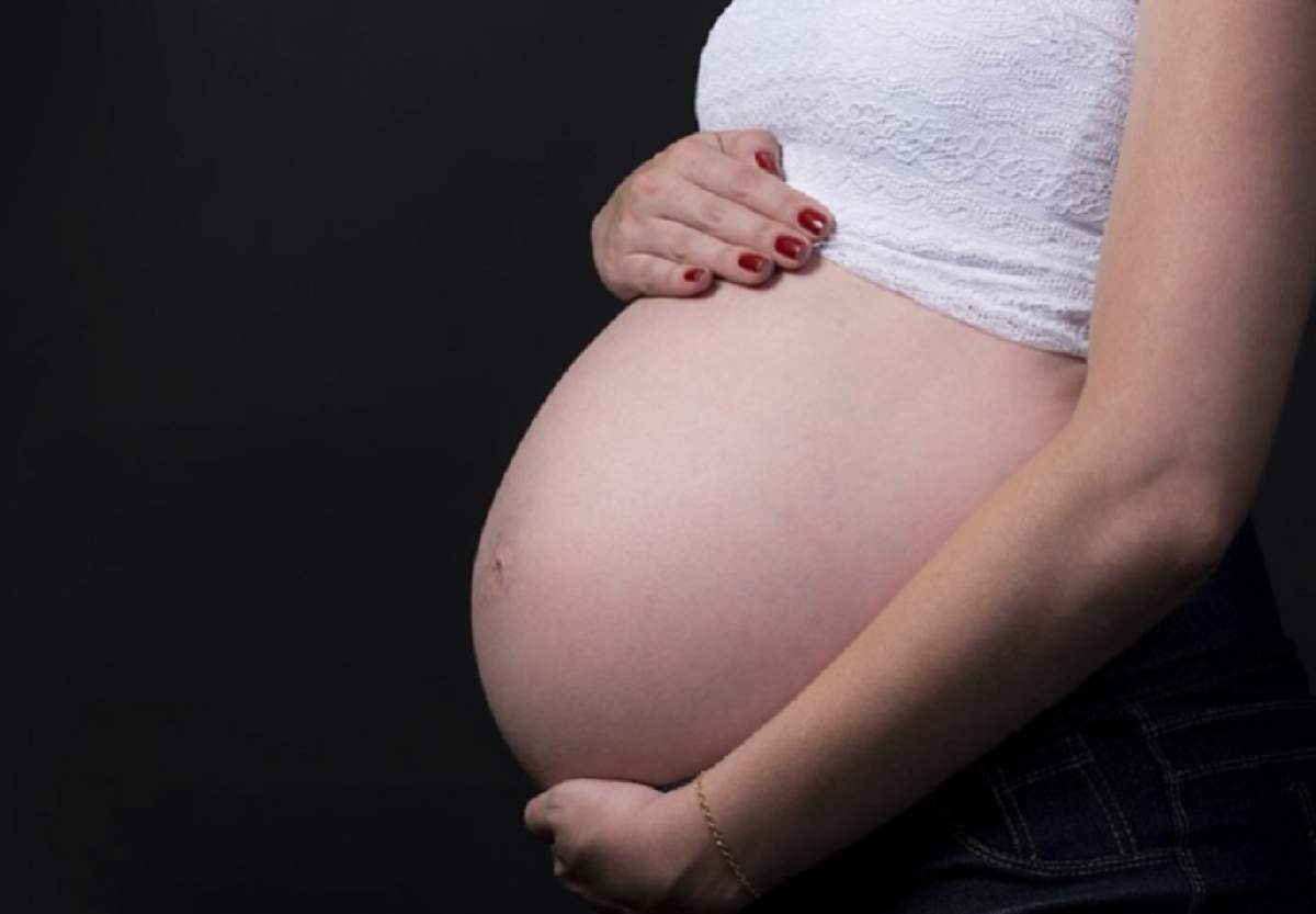 Situație șocantă! O româncă acuză că a pierdut sarcina după o vizită la dentist, în Italia