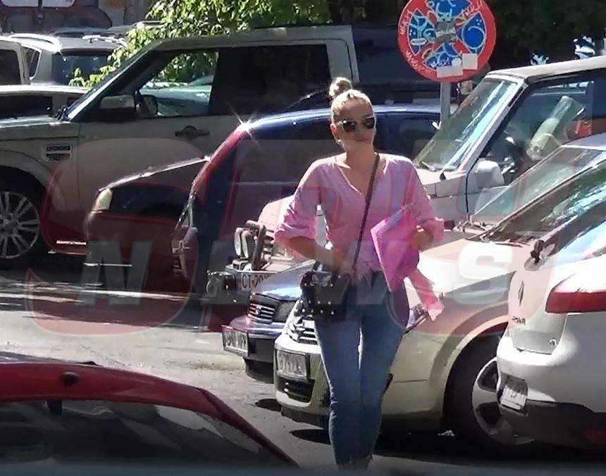 VIDEO PAPARAZZI / Venirea Papei Francisc în România i-a creat probleme Mariei Constantin! Gestul din cauza căruia oamenii legii au luat-o în vizor pe vedetă