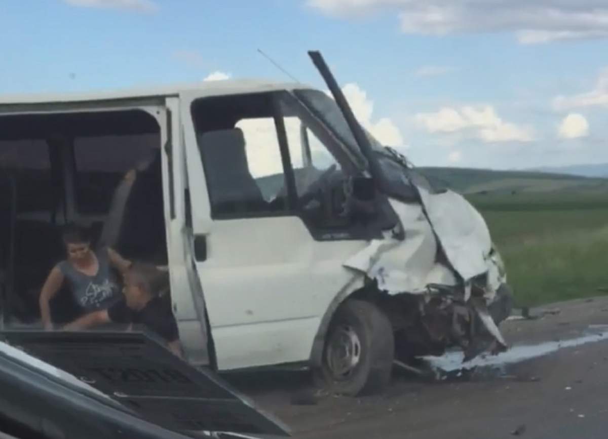 Tragedie românească, în Germania! Un șofer și-a pierdut viața, în urma unui impact devastator cu un TIR