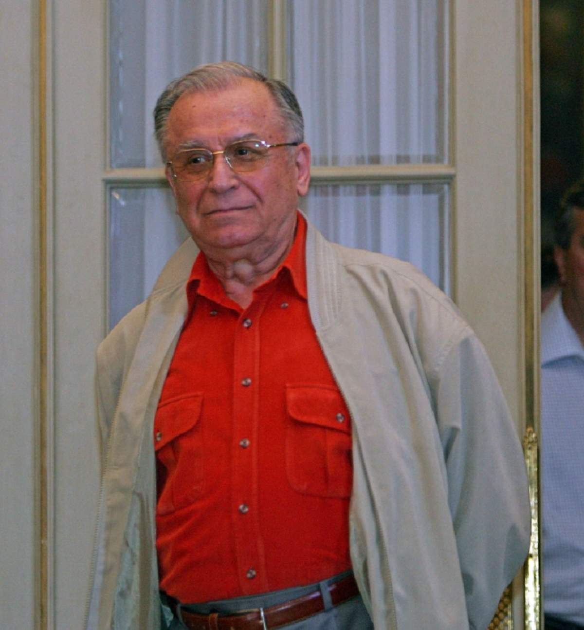 Ion Iliescu, externat de la Spitalul Elias