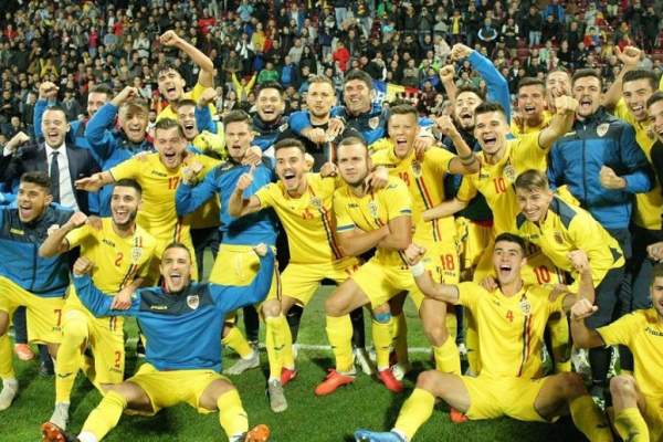 Au făcut fericită o ţară întreagă, însă pot fi recompensaţi cu...mărunţiş! Ce prime "fantastice" îi aşteaptă pe oamenii lui Mirel Rădoi
