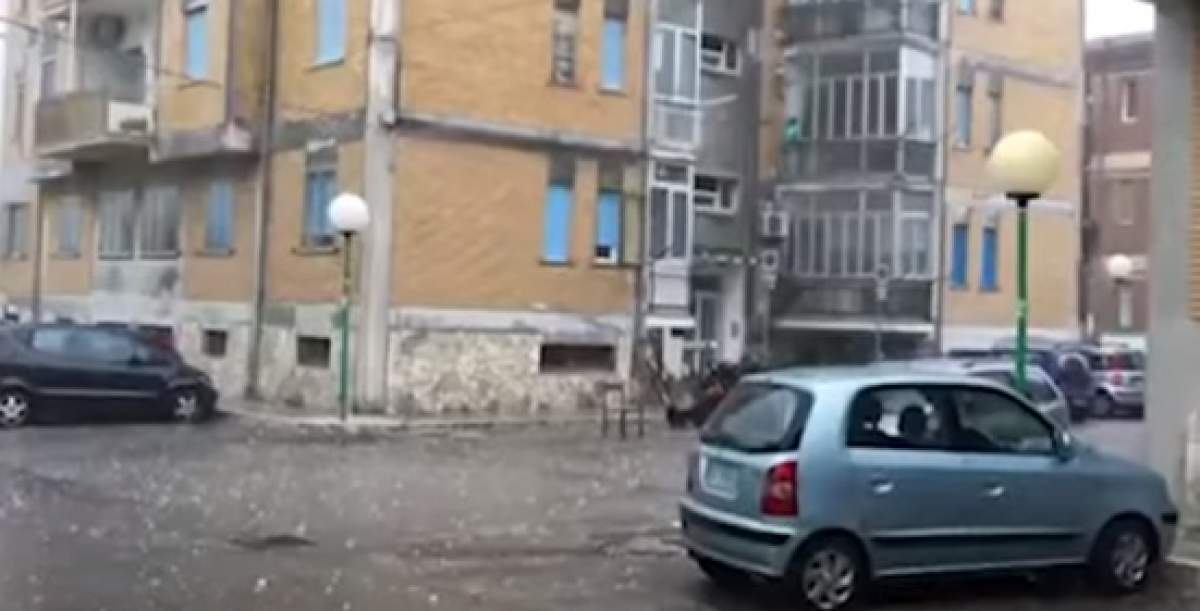 18 oameni au fost răniți, după ce au fost loviți de grindină. Imagini apocaliptice în Italia. VIDEO 