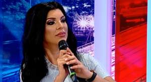 Andreea Tonciu îşi anunţă, oficial, revenirea în televiziune: "Mă consider o fată plăcută de public". VIDEO