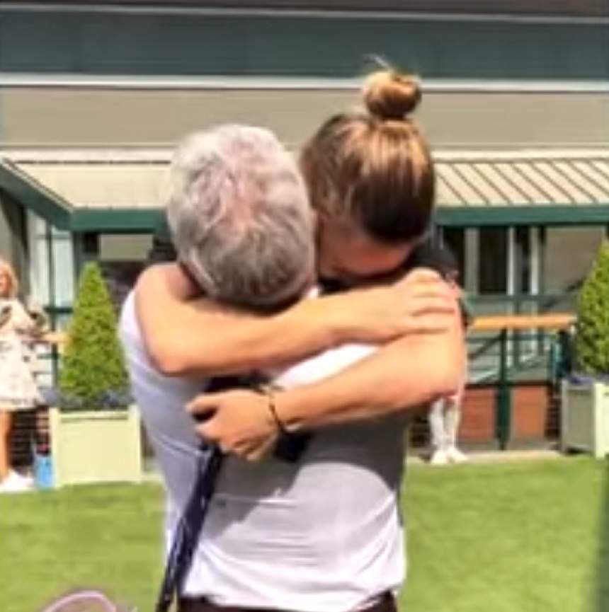 Moment emoționant între Simona Halep și tatăl său, după câștigarea trofeului de la Wimbledon. Cum a reacționat Stere Halep