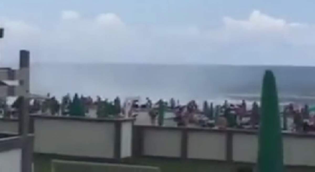 Panică pe o plajă din Italia, după formarea unei tornade: „Puteau să moară oameni”