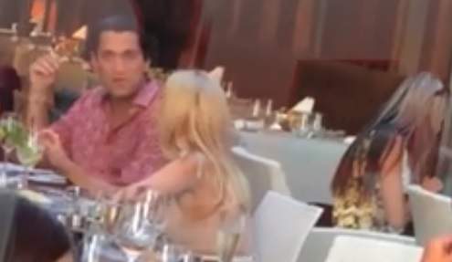 VIDEO PAPARAZZI / Ea i-a spus „Da”, iar el îi face toate poftele! Cum îşi răsfaţă Cezar Ouatu logodnica