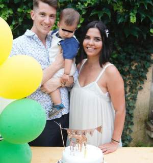 Zi foarte importantă în familia Andreei Popescu! De ce şi-a botezat băieţelul după 3 săptămână de când l-a născut