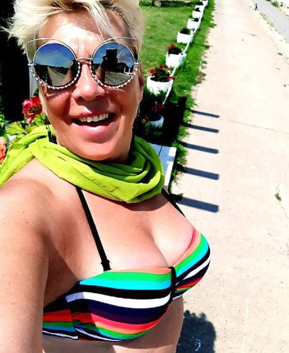 Așa arată Silvia Dumitrescu în costum de baie, la 59 de ani, după ce a slăbit peste 15 kilograme. FOTO