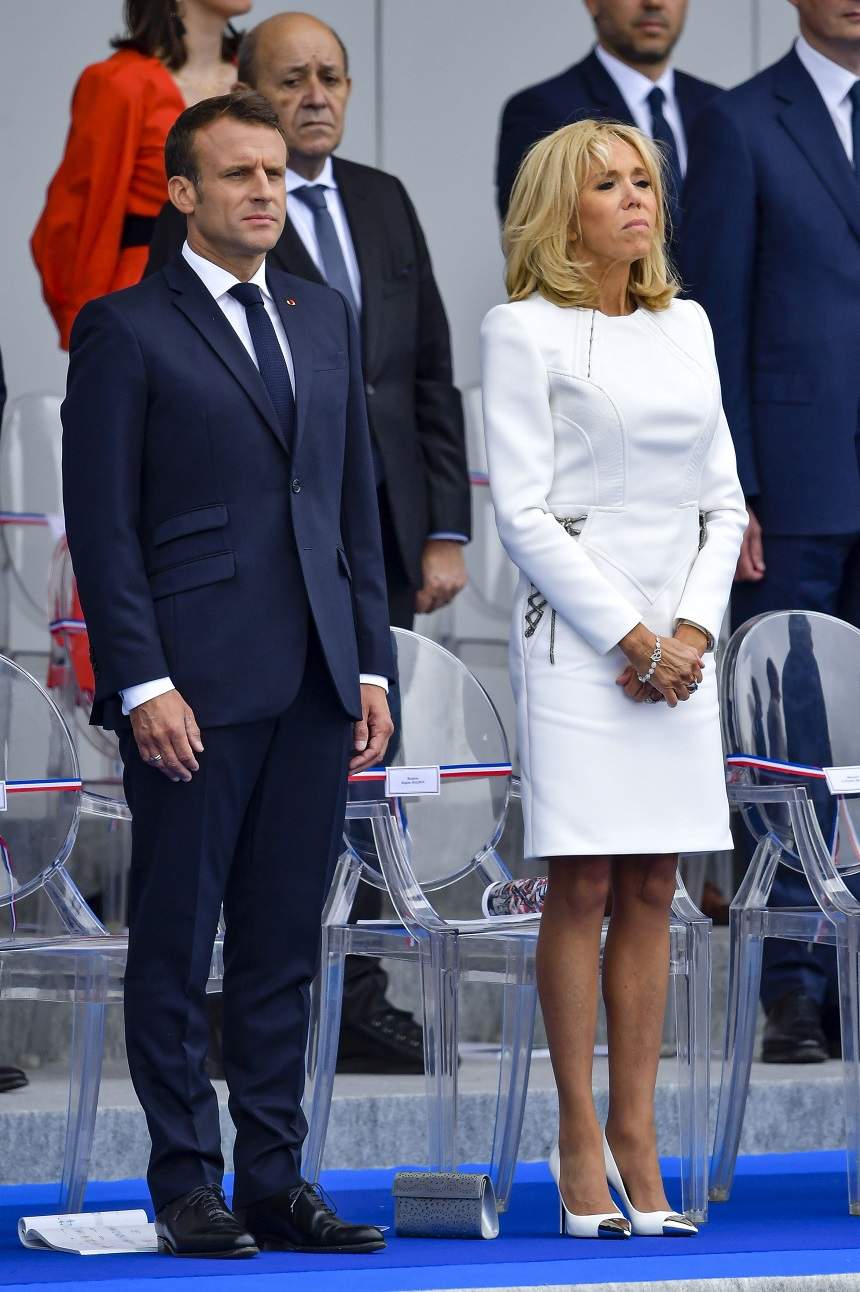 Incredibil! Câţi bani dă lunar Brigitte Macron pentru a-și aranja părul