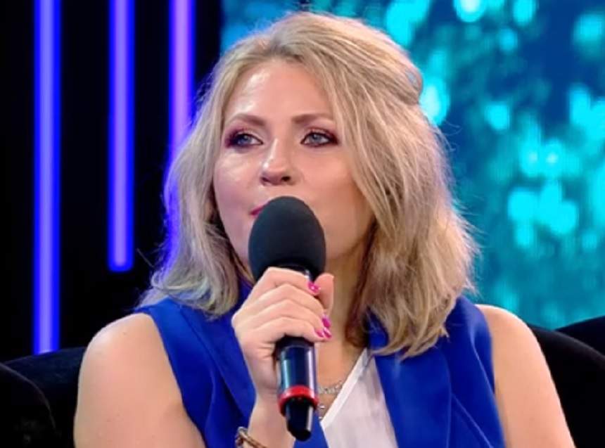 Mirela Vaida, despre băiţa micuţului Tudor, făcută în piscină! "Apa am aruncat-o la copacul vieţii". VIDEO