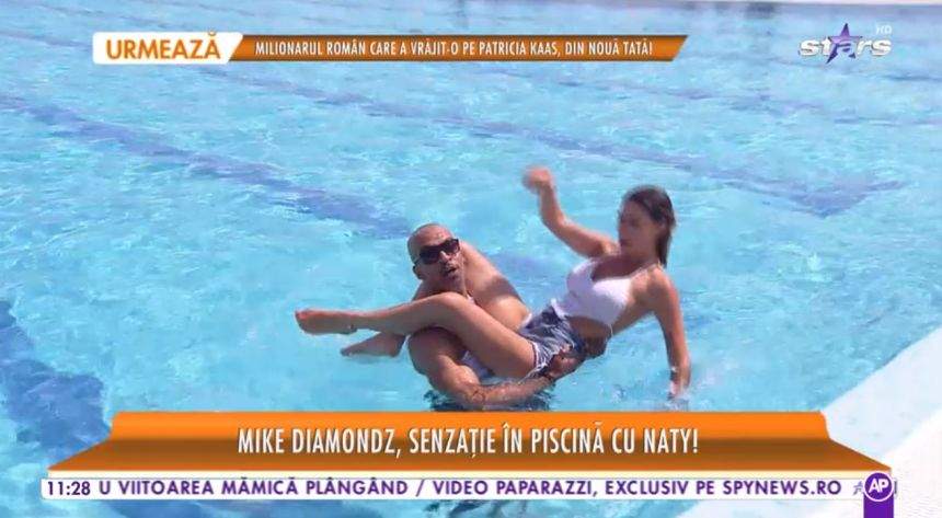Natalia Mateuţ şi un artist celebru, show de zile mari, în piscină. Imagini care îţi taie răsuflarea / FOTO