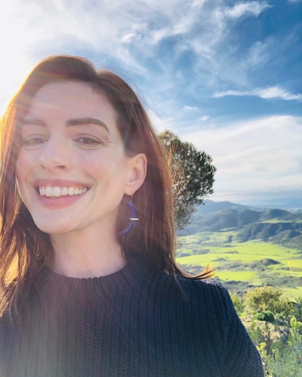 Anne Hathaway este însărcinată cu al doilea copil