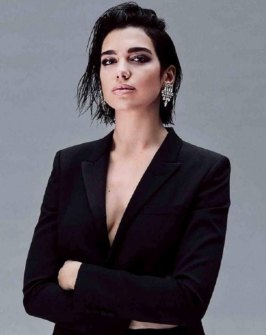 Cuplu nou la Hollywood?! Dua Lipa şi Chris Martin s-au sărutat sub privirile tuturor