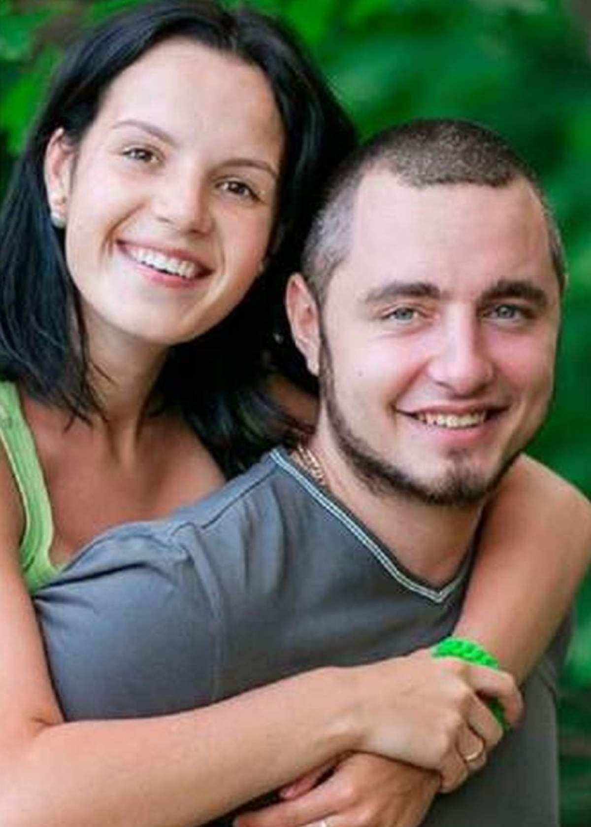 Un bărbat de 27 de ani i-a tăiat braţul soţiei sale. Ce s-a întâmplat apoi cu tânăra de 26 de ani