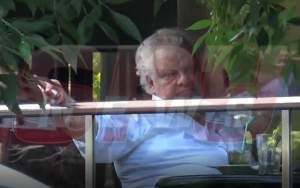 VIDEO PAPARAZZI / E mare boier! Ce bacşiş i-a lăsat un milionar celebru din România unui chelner