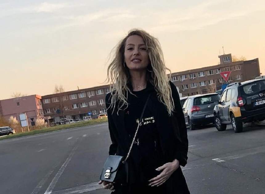 Flavia Mihăşan, imagine de revistă cu băieţelul ei: "Dimineţile mele târzii". FOTO